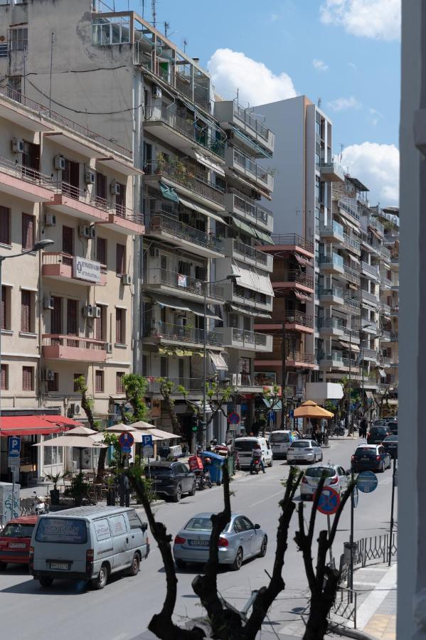 Luxliving Agiou Dimitriou Apartment Tesalonika Bagian luar foto